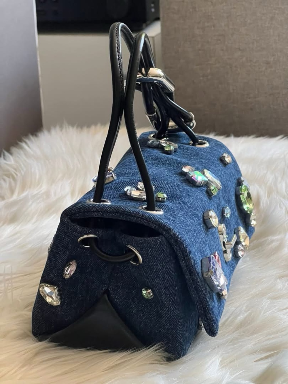 2P5HSC050H03 - Marc Jacobs The Gem Denim Mini Dual Bag - Picture 2 of 15
